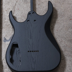 Skervesen Guitars RAPTOR 6 #11540 - Near Completion